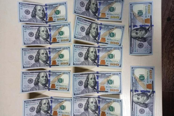 1 200 доларів за пропуск через кордон: прикордонники викрили чергового ухилянта-хабародавця (відео)