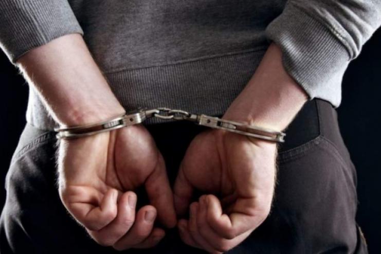 Крадіжка в храмі і у батьків нареченої: поліція затримала двох жителів Арциза 