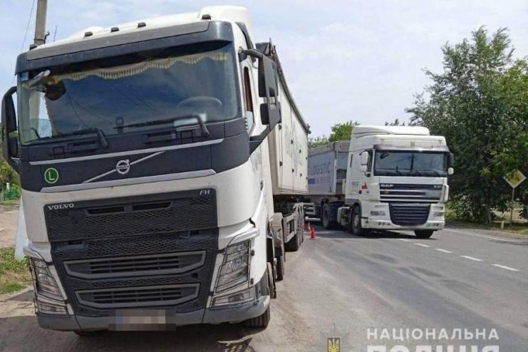 Смертельне ДТП на трасі Одеса-Рені: водій вантажівки наїхав на пішохода