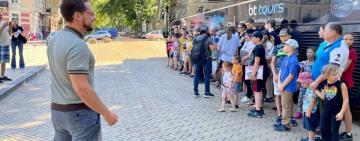 Ще одна группа багатодітних сімей з Одеси відправилась до Швейцарії