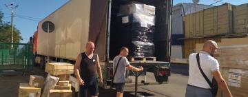 У БЛАГОДІЙНИЙ ЦЕНТР «7 КІЛОМЕТРА» ДОСТАВЛЕНА НОВА ПАРТІЯ ГУМАНІТАРНОЇ ДОПОМОГИ – ЦЬОГО РАЗУ З ІРЛАНДІЇ