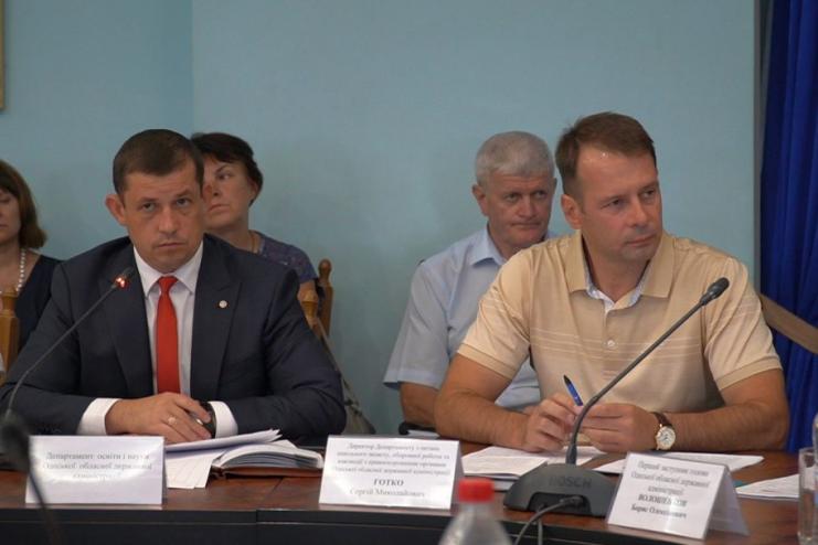 В ОДЕСЬКІЙ ОБЛАСТІ БУДЕ ЗМІШАНА ФОРМА РОБОТИ ЗАКЛАДІВ ОСВІТИ - ЛОНЧАК