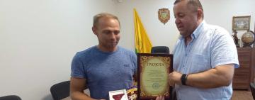 Тарутинська СТГ: волонтеру з Німечини вручили орден за допомогу