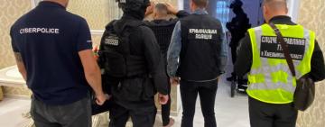 5 мільйонів гривень нелегального прибутку та близько 50 ошуканих людей: поліція припинила діяльність масштабної злочинної групи 