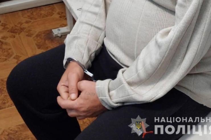 17 ударів ножем: на Одещині чоловік жорстоко вбив цивільну дружину