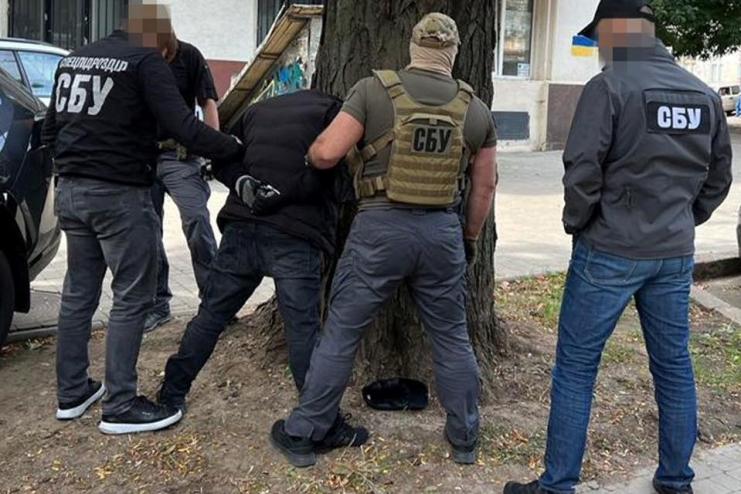 В Одесі знешкодили банду підсанкційного «злодія в законі» на прізвисько «Антимос»