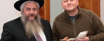 Залужний отримав благословіння на перемогу від головного рабина України Асмана