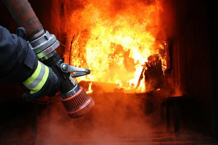 На Одещині внаслідок пожежі у багатоповерхівці постраждав чоловік