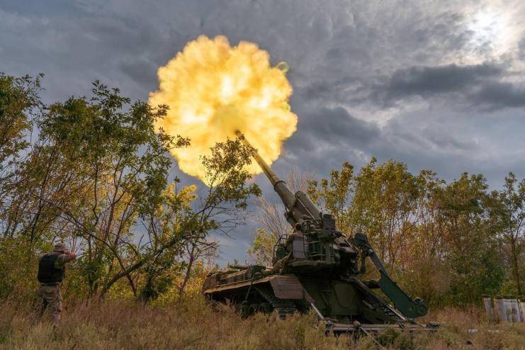 Унаслідок контрнаступу ЗСУ можуть уражати росіян стандартною артилерією, - Пентагон