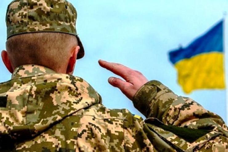 Які види повісток існують в Україні: хто та де може їх вручати
