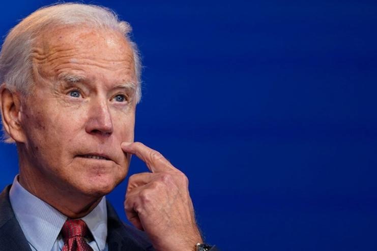 МЗС Росії заборонило в’їзд 200 громадянам США, у списку – сім’я Байдена, речниця Білого дому і Тімоті Снайдер