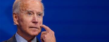 МЗС Росії заборонило в’їзд 200 громадянам США, у списку – сім’я Байдена, речниця Білого дому і Тімоті Снайдер