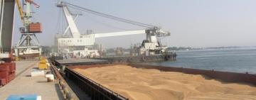 Вісім суден вийшли з  портів Великої Одеси у неділю