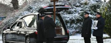 У польському Пшеводові поховали першу жертву падіння ракети