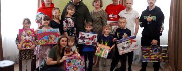 До Одещини з Бериславу евакуювався дитячий будинок сімейного типу Овчаренків 