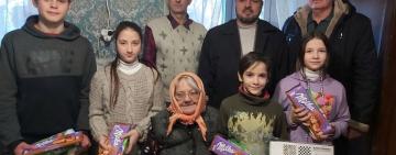 В АРЦИЗЬКІЙ ГРОМАДІ ДИТЯЧИЙ БУДИНОК СІМЕЙНОГО ТИПУ  ПРИВІТАЛИ З НОВОРІЧНИМИ СВЯТАМИ