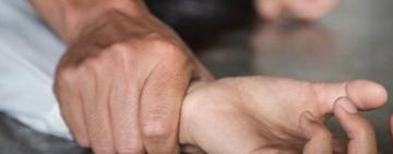 В Одесі зґвалтували 13-річну дівчинку в автівці й зняли це на відео