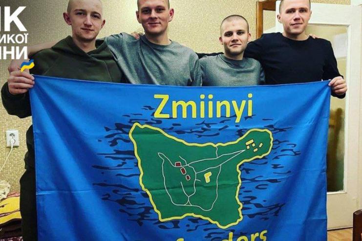 «Ти не знаєш, чи тебе поховали, чи ні. Щоб ти не приїхав, а тобі не стояв пам’ятник», - морпіх зі Зміїного Юрій Кузьмінський розповів про полон у росії