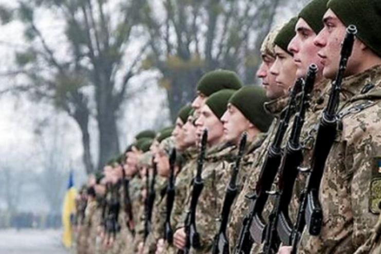 "Можливо, строкова служба нам більше не потрібна": Резніков розповів про план реформування армії