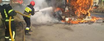 На Одещині горіла вантажівка: кабіна знищена вогнем