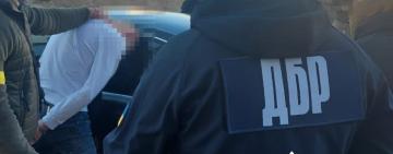На Одещині два правоохоронця вирішили заробляти на продажу наркотиків, - ДБР