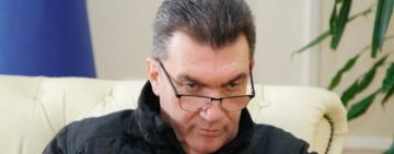 Питання дозволів для виїзду чоловіків за кордон винесуть на розгляд Ставки, - Данілов