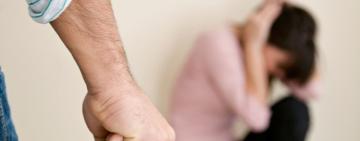 Домашній тиран з Кулевчанської громади понесе кримінальну відповідальність за знущання над співмешканкою