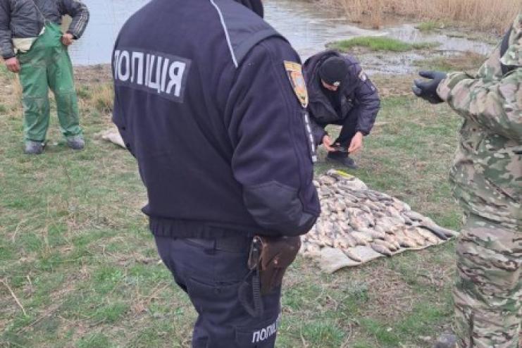 Збитки – 500 000 грн.: у нацпарку «Тузлівські лимани» викрили двох браконьєрів