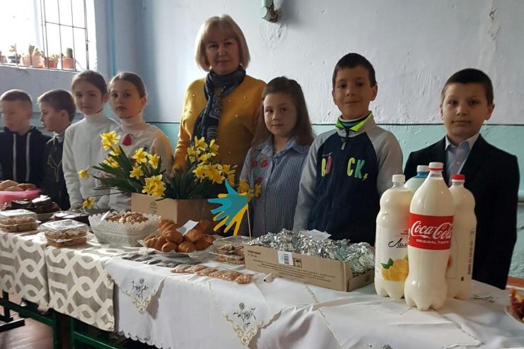 Благодійний ярмарок на підтримку ЗСУ в Малоярославці Першому