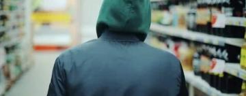 У Тарутине оперативно затримали 37-річного чоловіка, який скоїв крадіжку в магазині