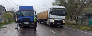 На трасі Одеса-Рені в селі Зоря смертельна ДТП: рух ускладнено