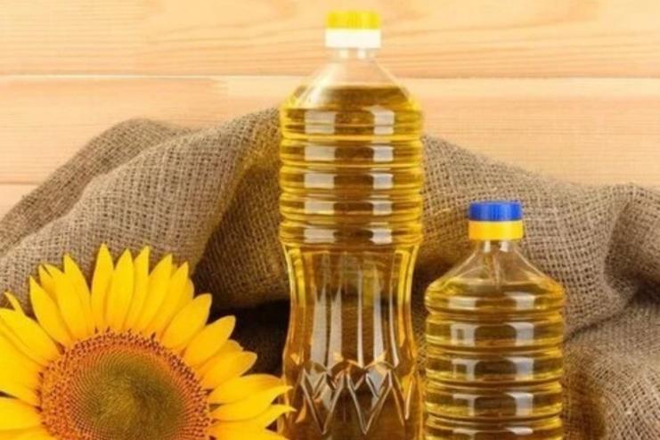 Єврокомісія погодила заборону на імпорт соняшникової олії з України