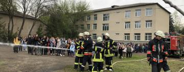 До Тарутинського ліцею завітали рятувальники