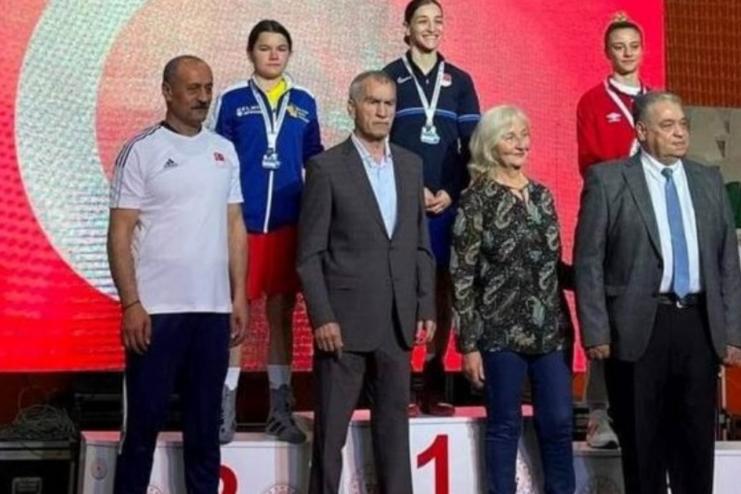 Боксерка з Одещини виборола срібну медаль на міжнародних змаганнях