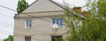 На Миколаївщині одеські волонтери ремонтують будинки, які постраждали внаслідок обстрілів