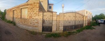 Побили й закували, а коли помер, – закопали: поліцейські викрили двох жителів Одещини у незаконному позбавленні волі та умисному вбивстві знайомого