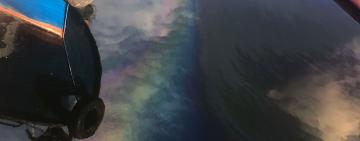 В лимані на Одещині з судна витекла нафта: перевищення нафти в воді у 70 разів