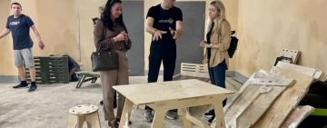 Литовські волонтери облаштовують сховища у Херсоні