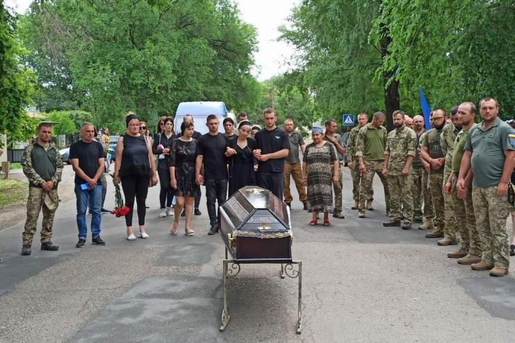 Арцизька громада простилася із загиблим захисником  Дмитром Дімчевим