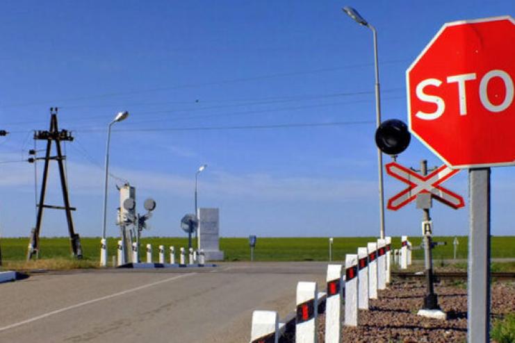 Увага! На Одещині ремонтуватимуть залізничний переїзд (схема об’їзду) 