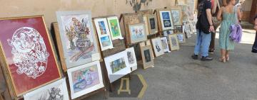 Море краси і квітів: одеський Худграф підбив підсумки навчального року