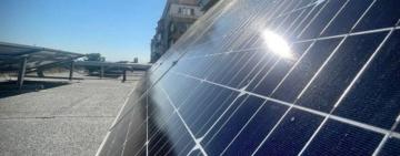 В Одесі на даху дитячої поліклініки побудували сонячну електростанцію
