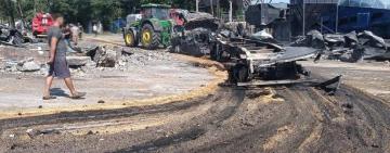 Колосальні збитки, поранені люди, понівечені будинки: у Болградському районі прокуратура документує наслідки нічної атаки росіян на агропідприємство (ФОТО)