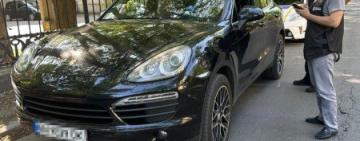 «Привіт із 90-их»:  одеситка звернулася до кримінального авторитета, аби «віджати» бізнес