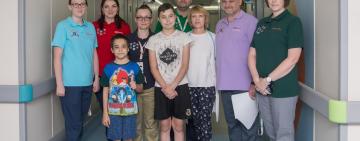 Двох пацієнтів, яким зробили трансплантацію органів від 4-річного хлопчика, виписали з Охматдиту