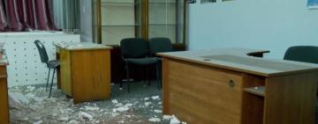 Тріщина на всю будівлю: в одеському музеї через обстріли обвалилася стеля