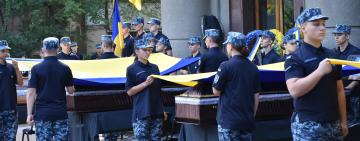 Поховали поруч з братом: у Введенці попрощались із захисником України Бончевим Євгеном