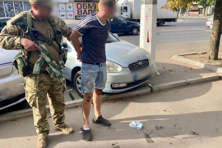 На Одещині правоохоронці викрили торговця кокаїном