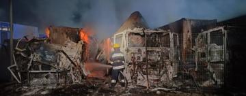 Вбачають конкуренцію: речник ВМС про кораблі, які пройшли новим коридором, та нащо РФ обстрілює Одещину