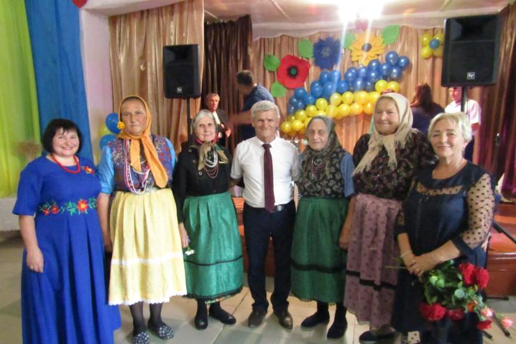  Творчий подарунок землякам від заслуженого артиста України Валерія Цуркана до жовтневих свят